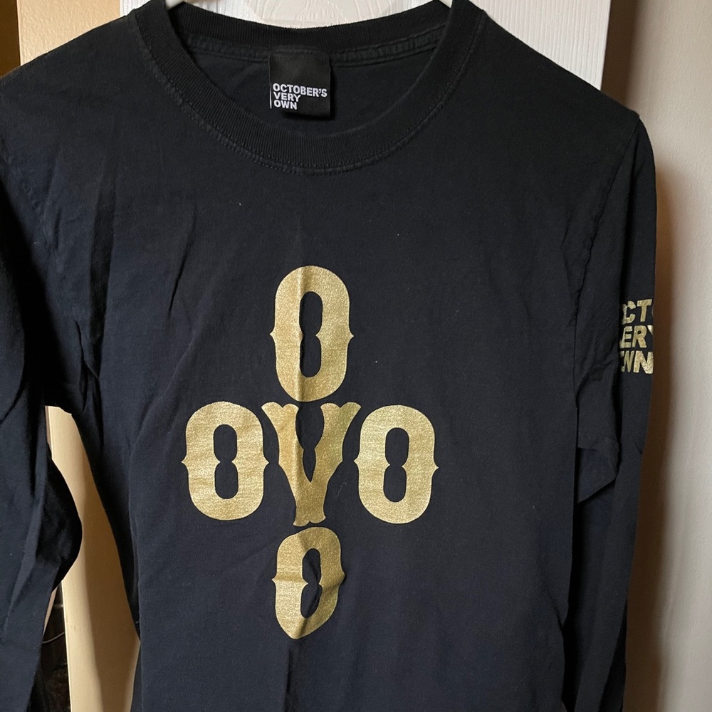 OVO men’s long sleeve shirt.